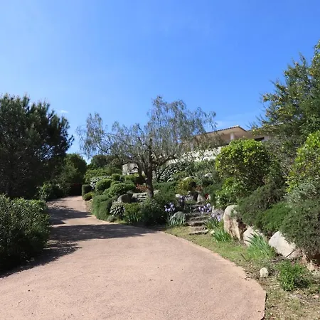 Villa Hauts De La Testa Avec Piscine, Vue Mer Vila *